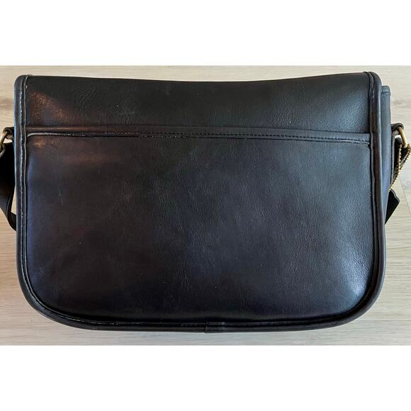 Vintage Coach Court Bag Black Leather Turnlock Crossbody USA Made Style 0069 - Picture 5 of 13